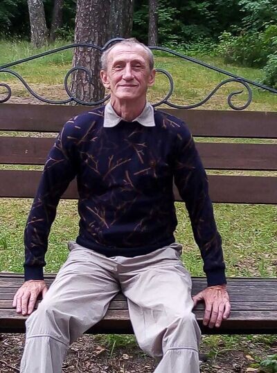 Его отец (70) каждое утро делал обход квартиры с проверкой: выключен ли свет, закрыта ли вода. Я чувствовала себя в казарме.