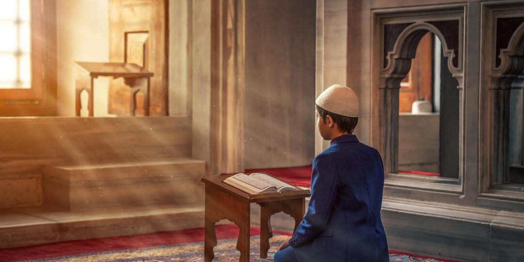 Пророк ﷺ просил облегчать. А мы?