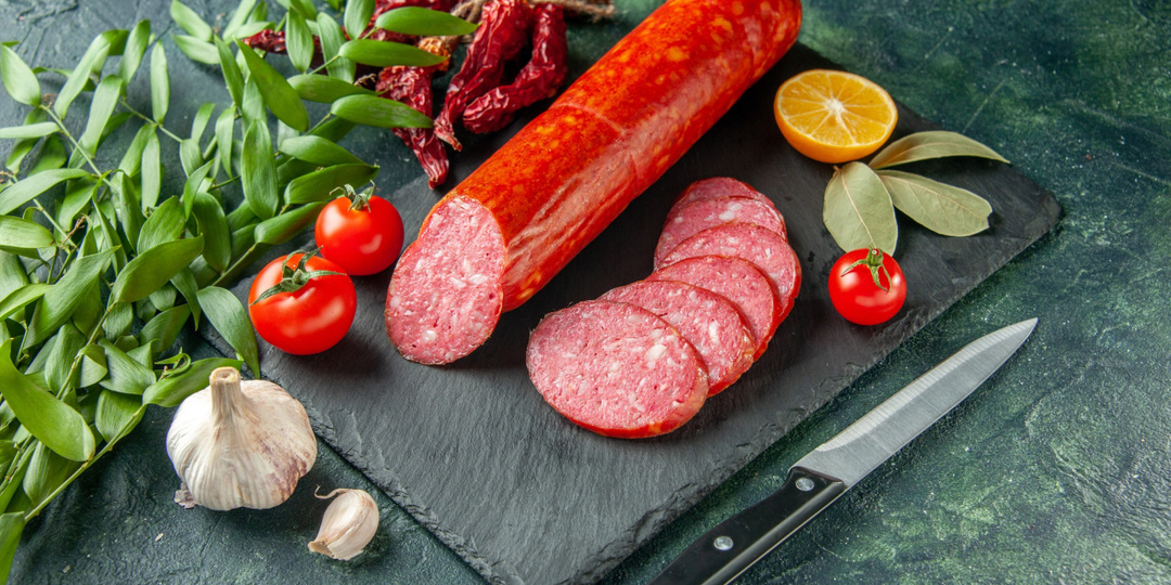 На "нехорошую" колбасу укажут три буквы на упаковке: Cтоит приглядеться