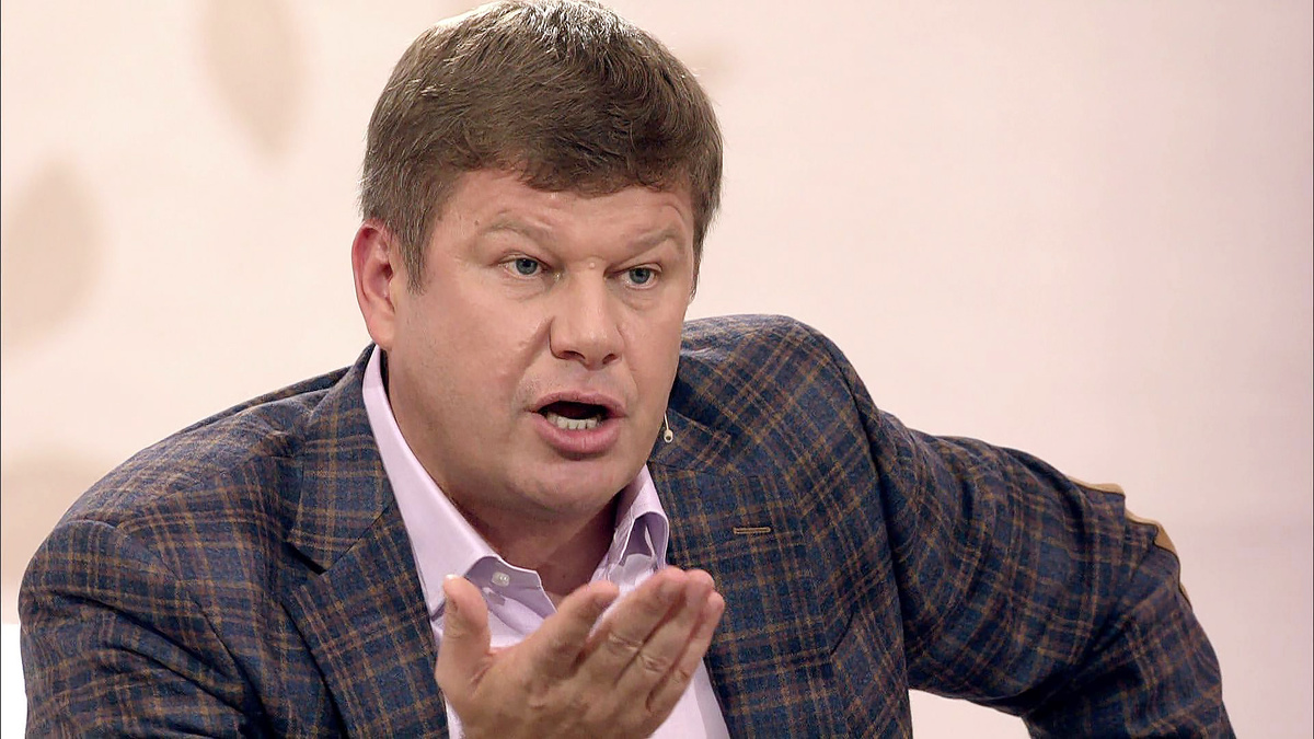    Дмитрий Губерниев