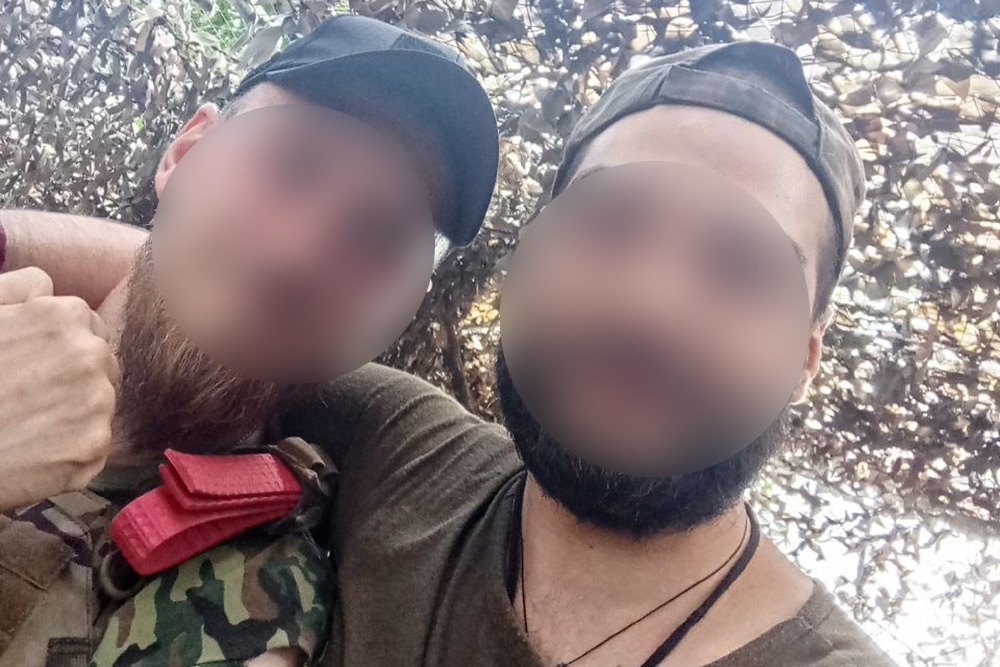    Брат и Часовой. / Фото: Из личного архива