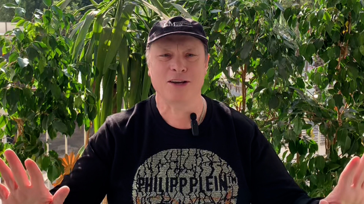    Андрей Разин