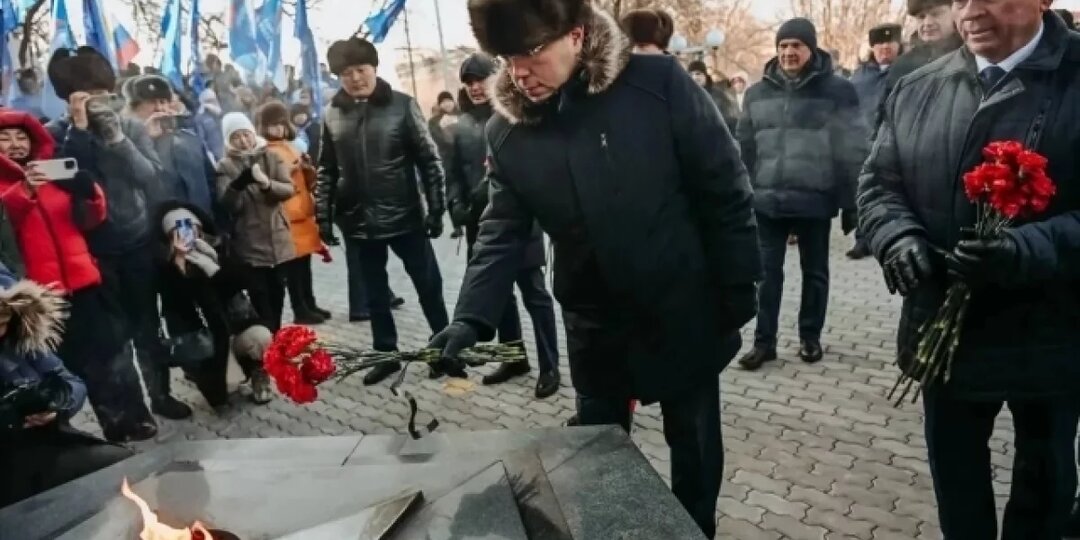 Глава Бурятии поздравил жителей республики с Днём защитника Отечества