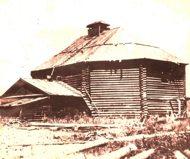 Рис. 126. Солеварня