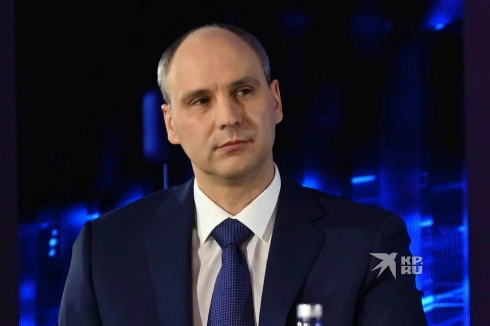    Денис Паслер поздравил свердловчан с 23 февраля Ольга ЮШКОВА