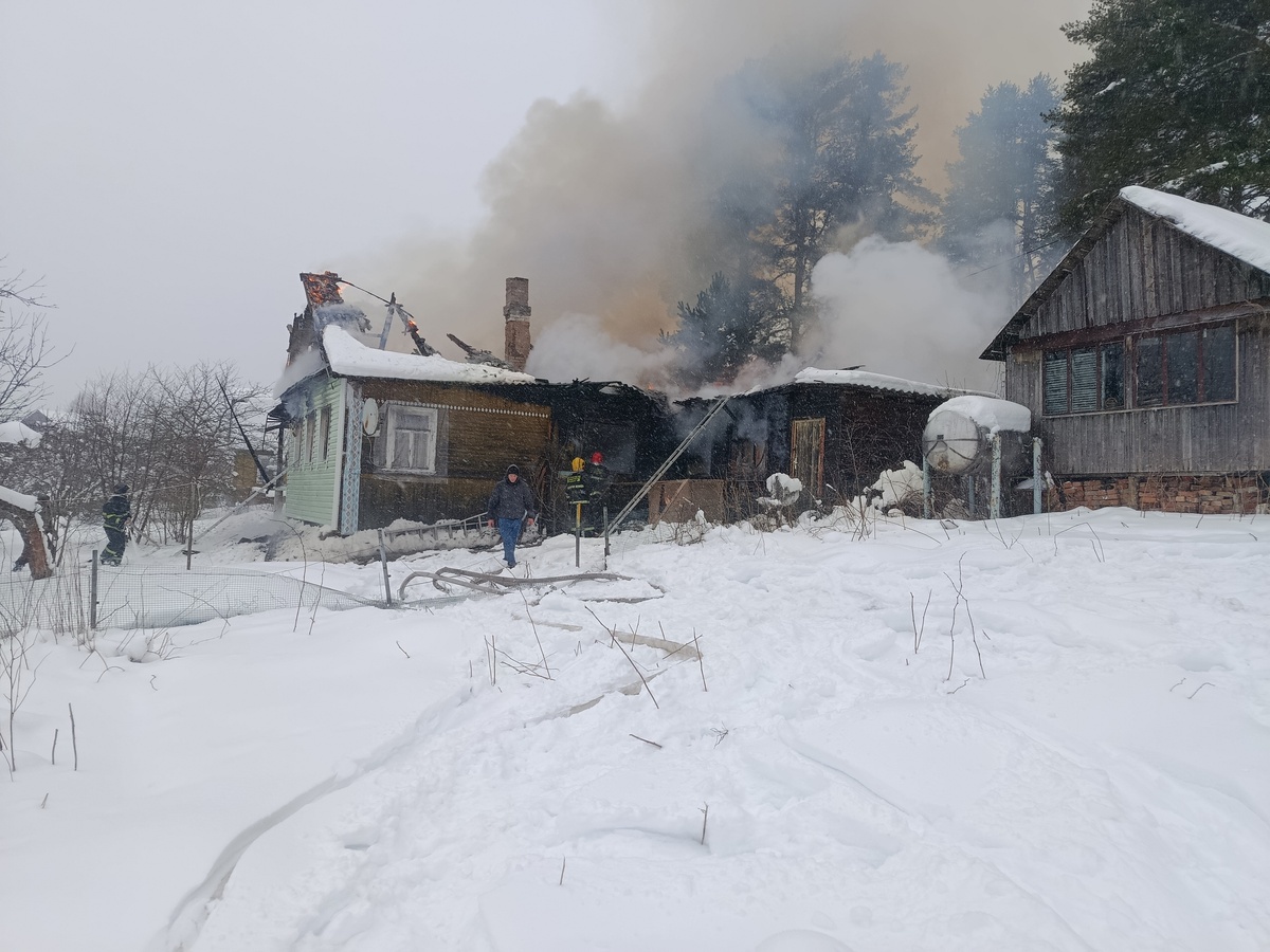    Подросток пострадал при пожаре в Олонецком районе© "ОПС по Олонецкому району"