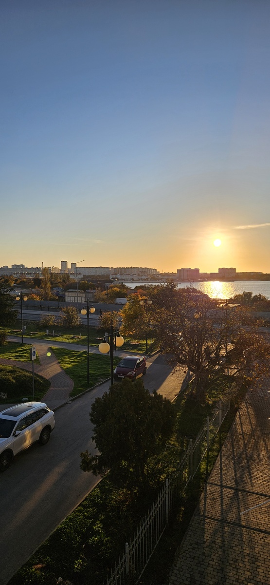 Вид из окон нашей студии