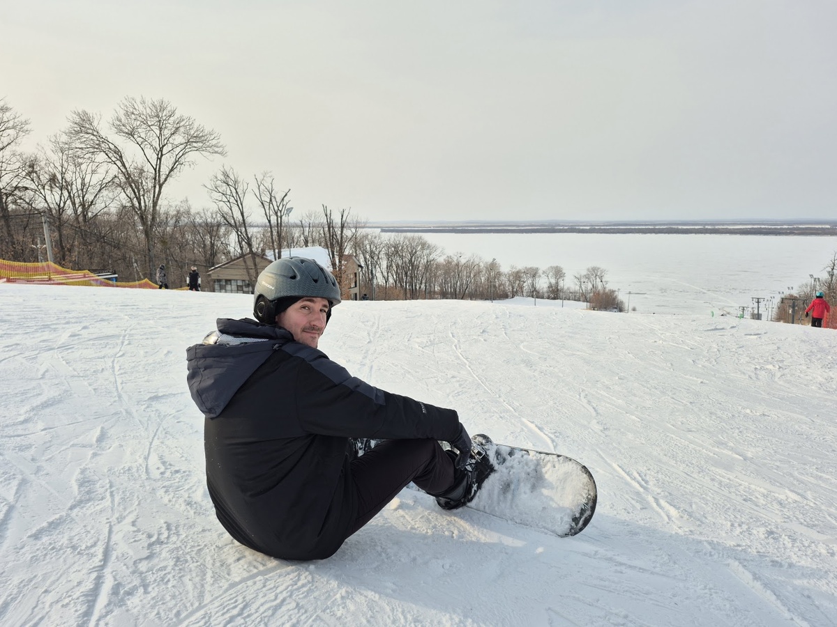 На горнолыжном склоне
