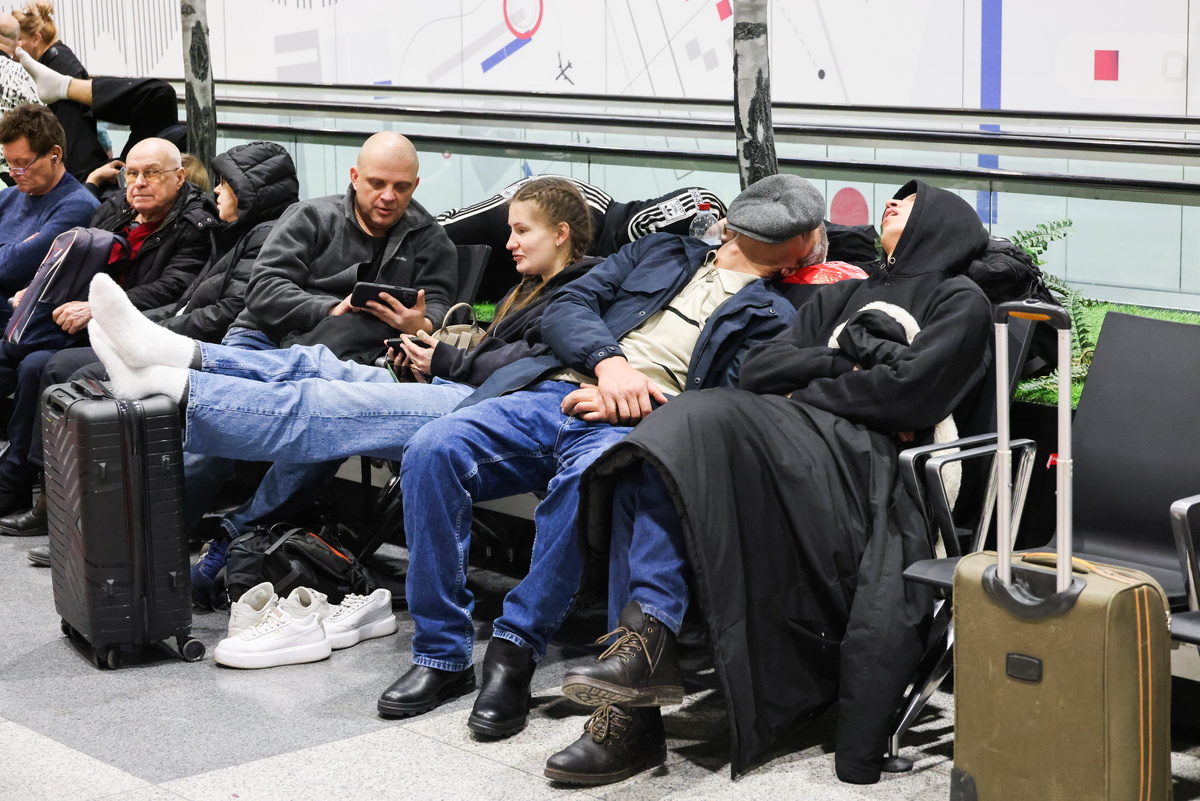    Аэропорт задержка рейсов ТАСС