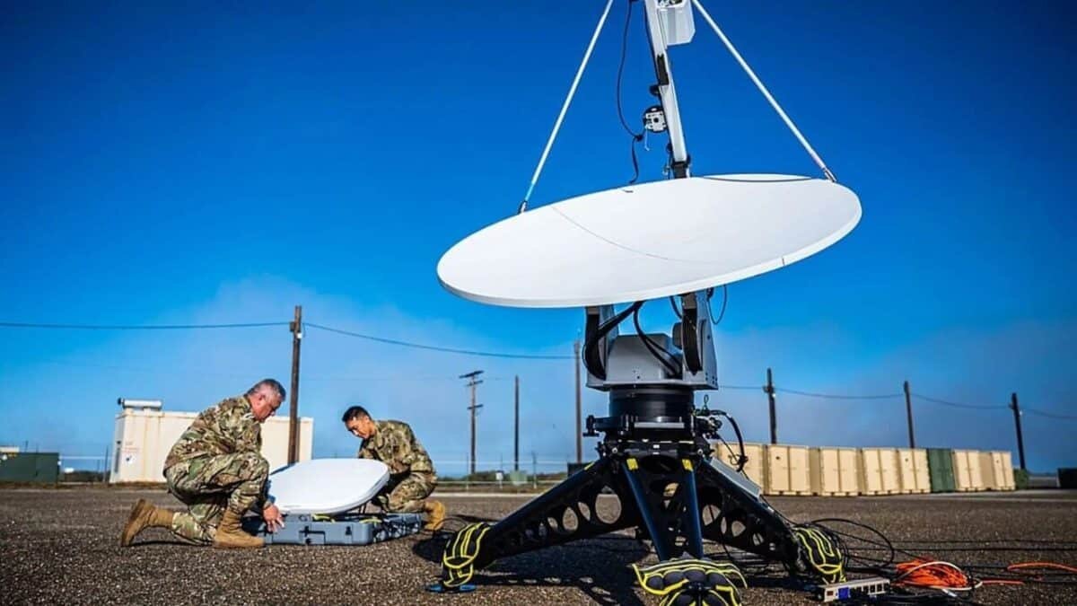    Спутниковая антенна / © Wikimedia Commons