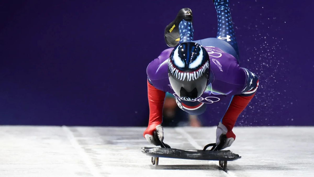 Остин Флориан (США) во время первого заезда в соревнованиях по скелетону среди мужчин (Фото Richard Heathcote / Getty Images)
