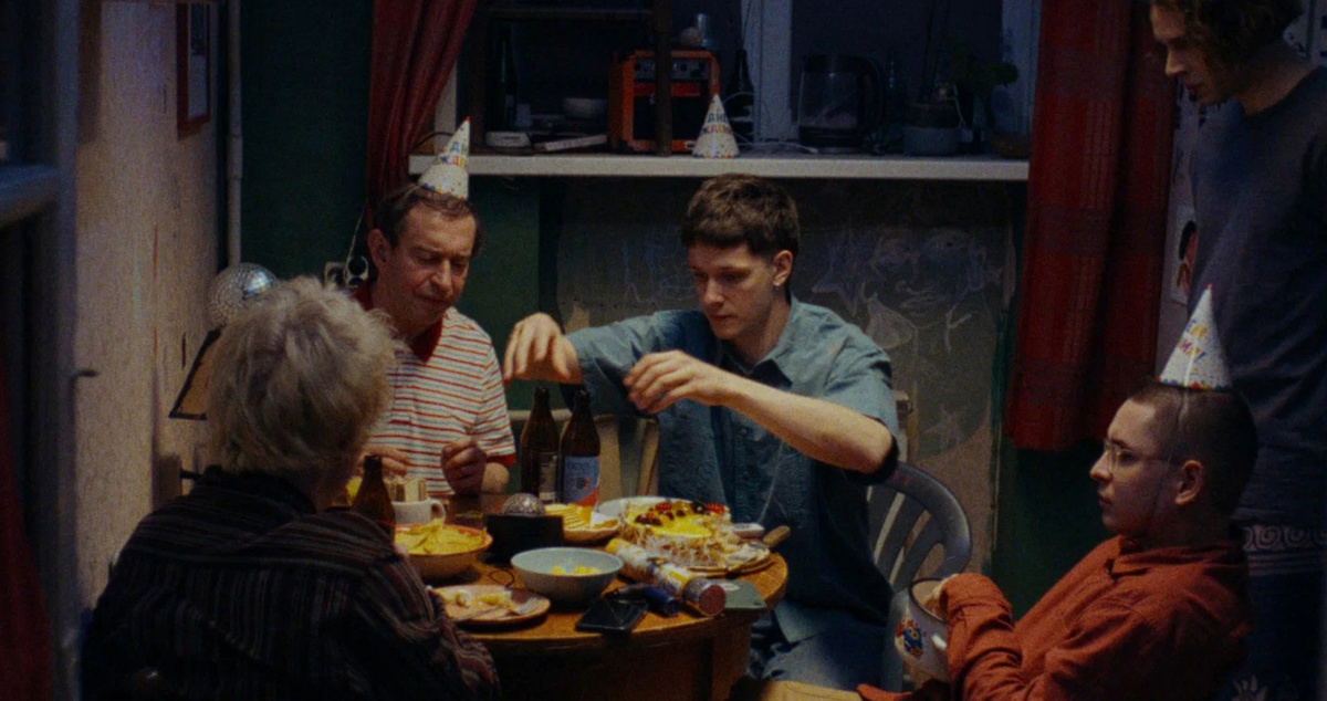 Кадр из фильма «Здесь был Юра»