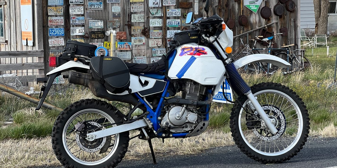 Лёгкая мотоциклетная багажная система для дуал-спорта