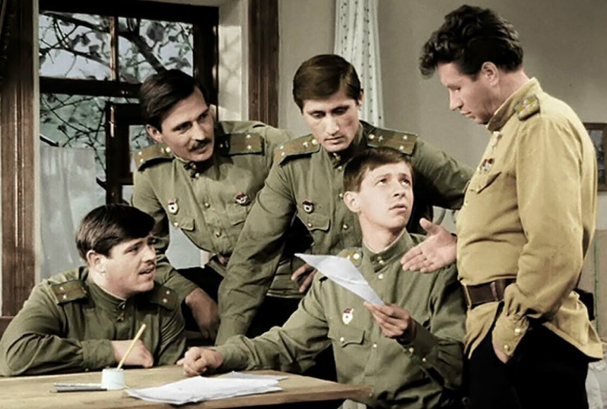 Кадр из кинофильма "В бой идут одни старики", 1973 г., режиссер - Леонид Быков, авторы сценария - Евгений Оноприенко, Александр Сацкий, Леонид Быков, композитор - Виктор Шевченко (скриншот)