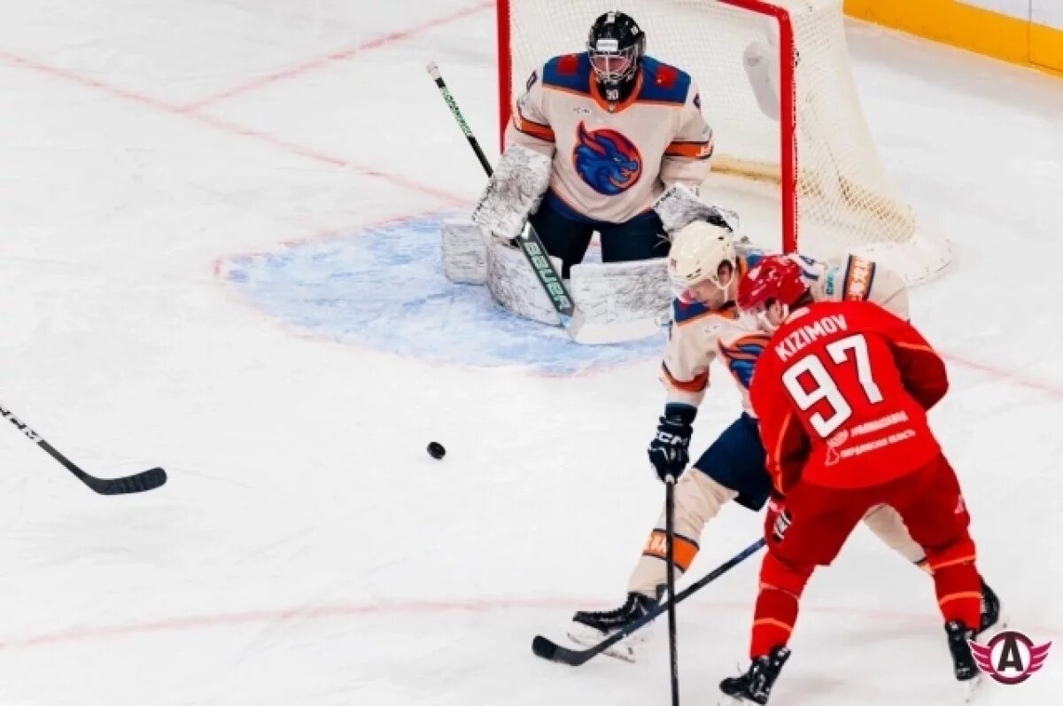    Екатеринбургский «Автомобилист» обыграл «Шанхайских Драконов»