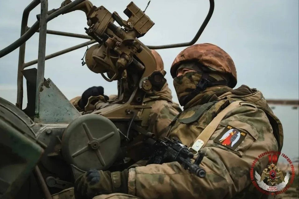    Бойцы Росгвардии отразили беспилотную атаку ВСУ на Херсонскую область Фото: Росгвардия России