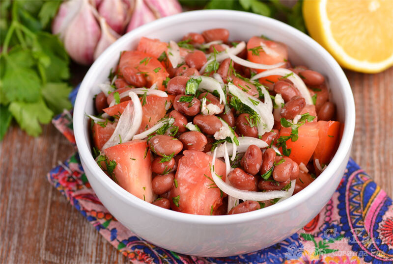 Очень вкусный салат с фасолью за 10 минут