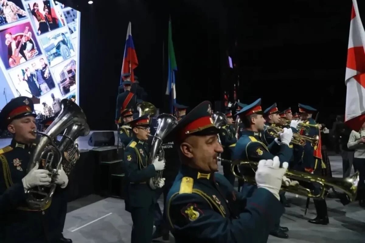    Форум «Народ и армия едины» торжественно открыли в Хабаровске