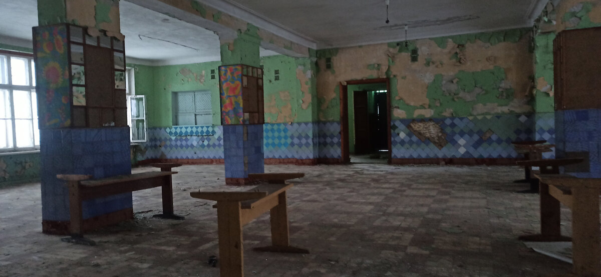 Сейчас клуб изнутри выглядит вот так...