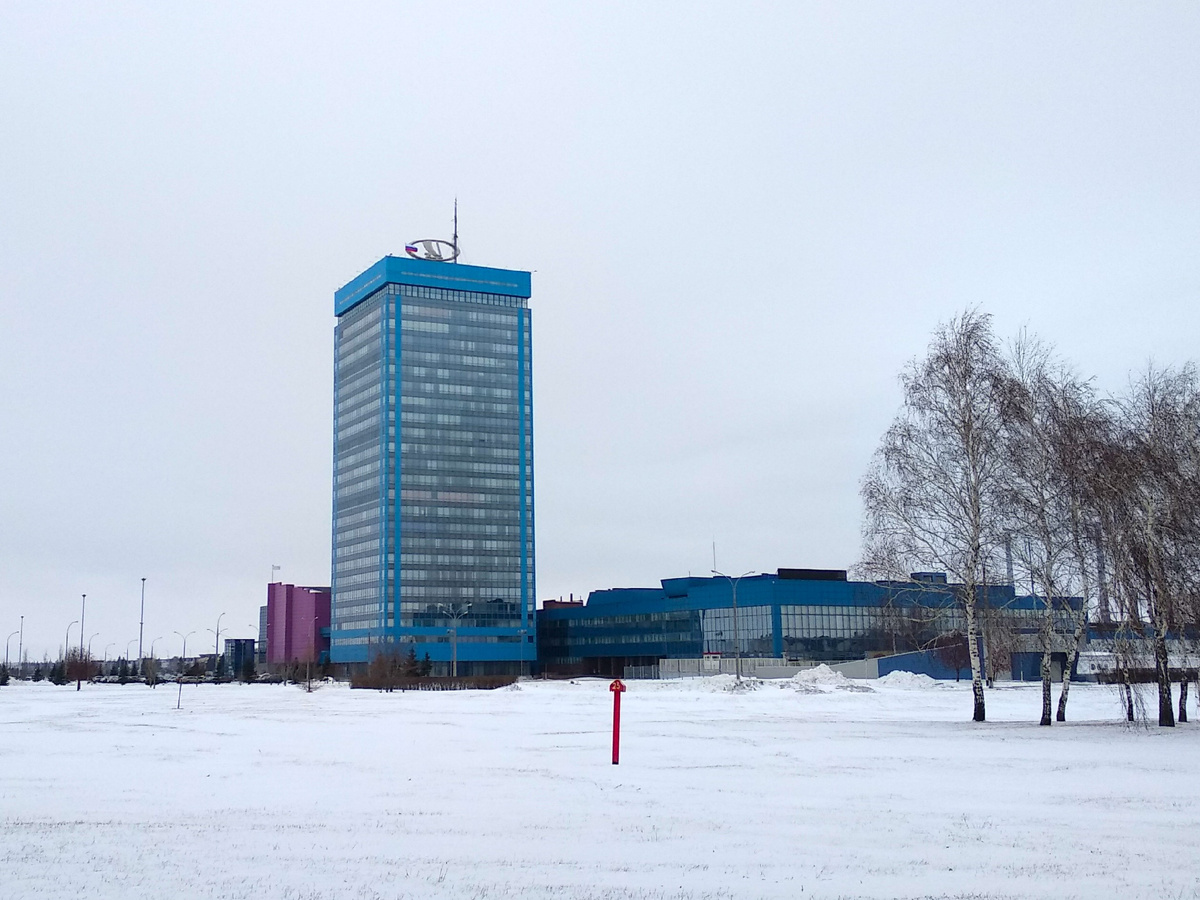 Здание АвтоВАЗа. Фото автора