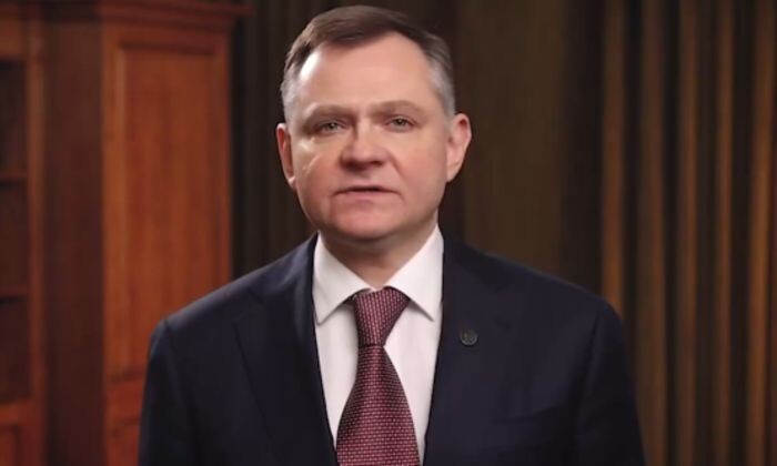 Иллюстрация: MAX Ю. Слюсаря