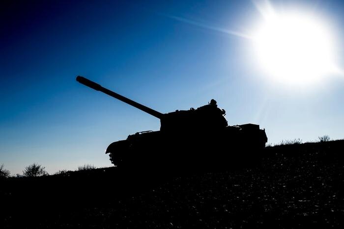 Обложка © Shutterstock / FOTODOM / Svarun