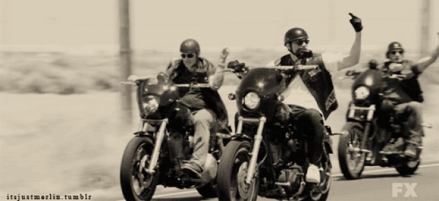 Кадр из сериала «Под прикрытием»