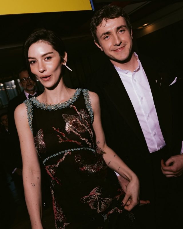    Грейси Абрамс и Пол Мескал. Фото: @rowben_ (Instagram*)