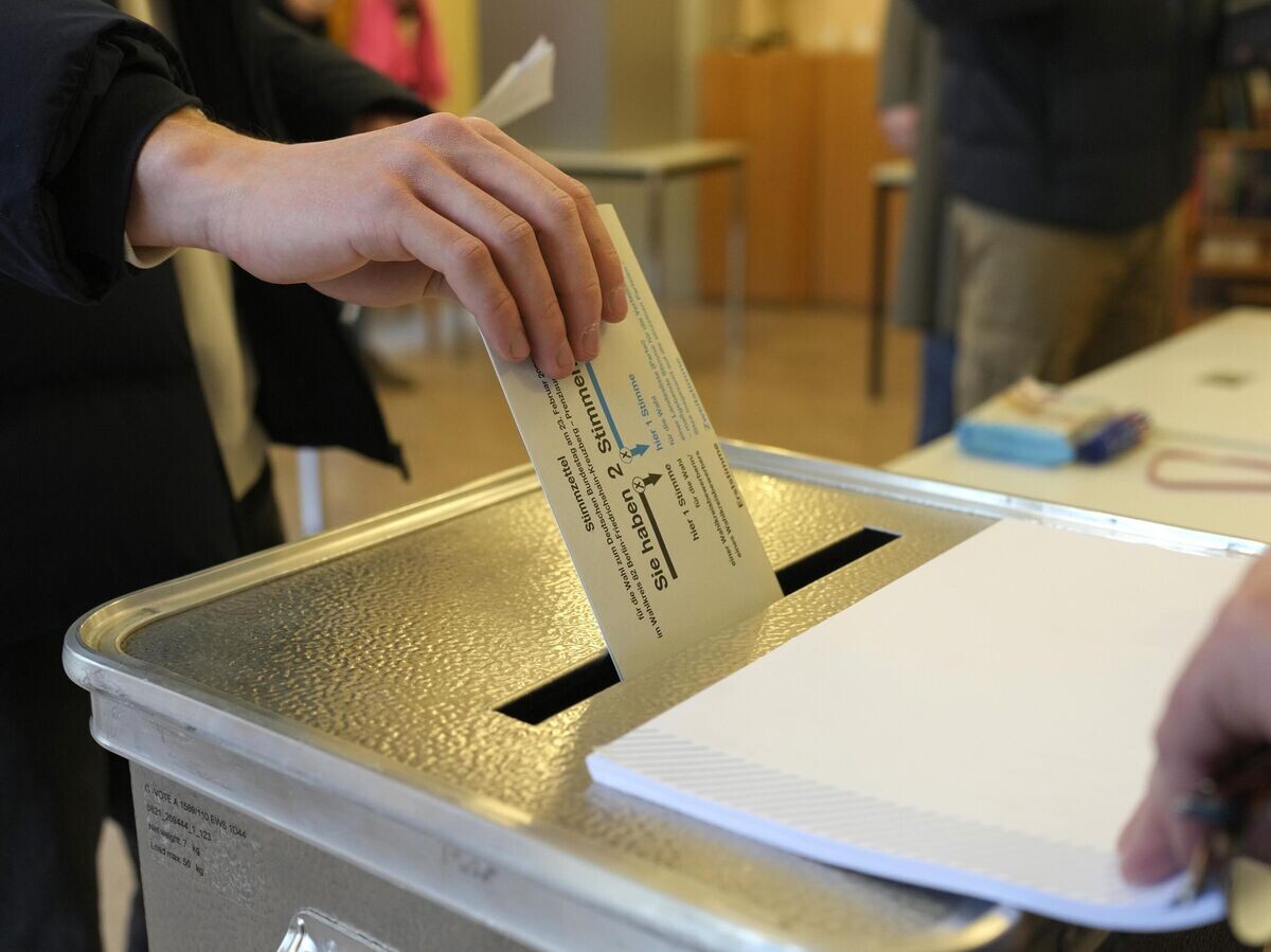    Голосование на избирательном участке в Берлине, Германия. 23 февраля 2025 | © AP Photo / Markus Schreiber