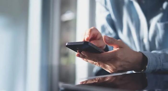 Обложка © Shutterstock / FOTODOM / TippaPatt