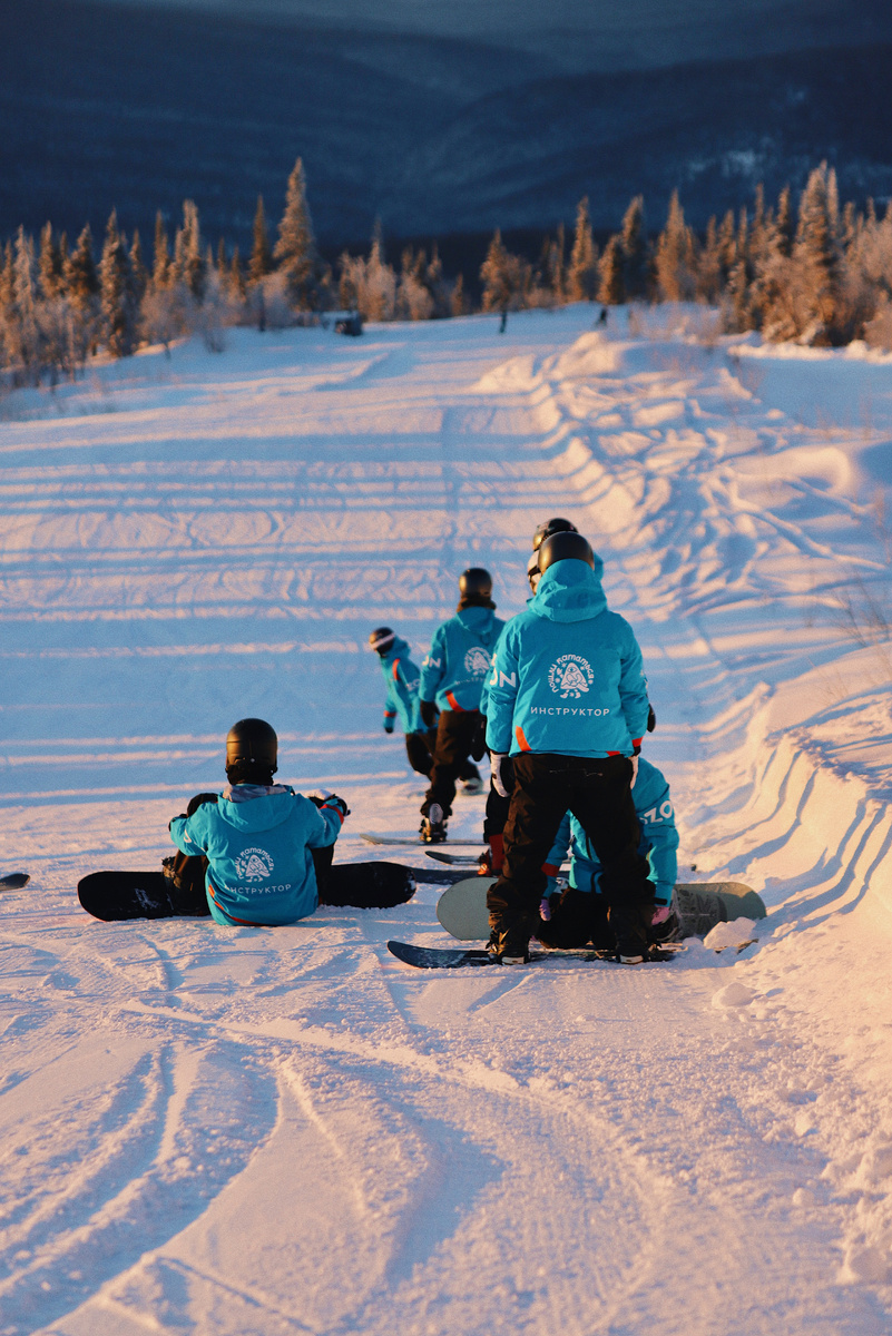 Команда академии на тренировке
