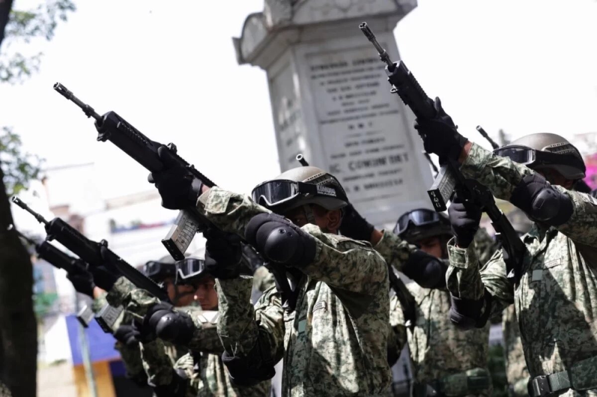    Эксперт Савин: боевики наркокартелей Мексики вооружены оружием США