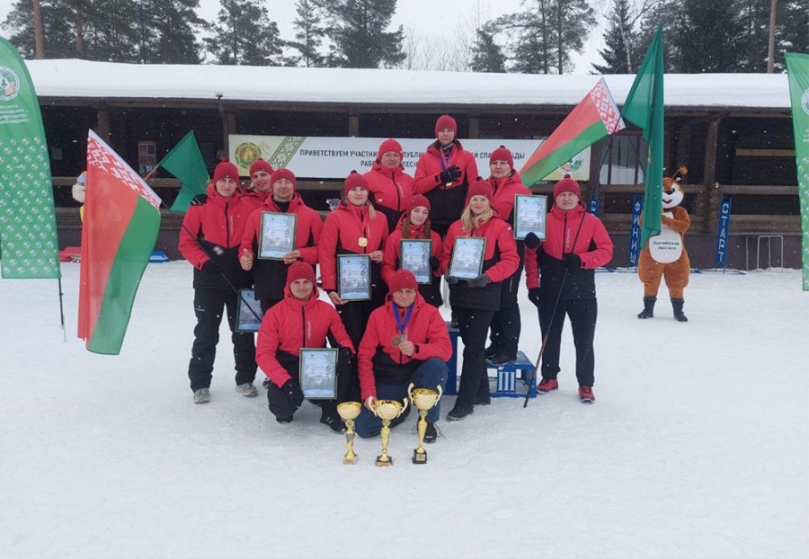     Лесной биатлон: работники Копыльского опытного лесхоза покорили зимнюю спартакиаду