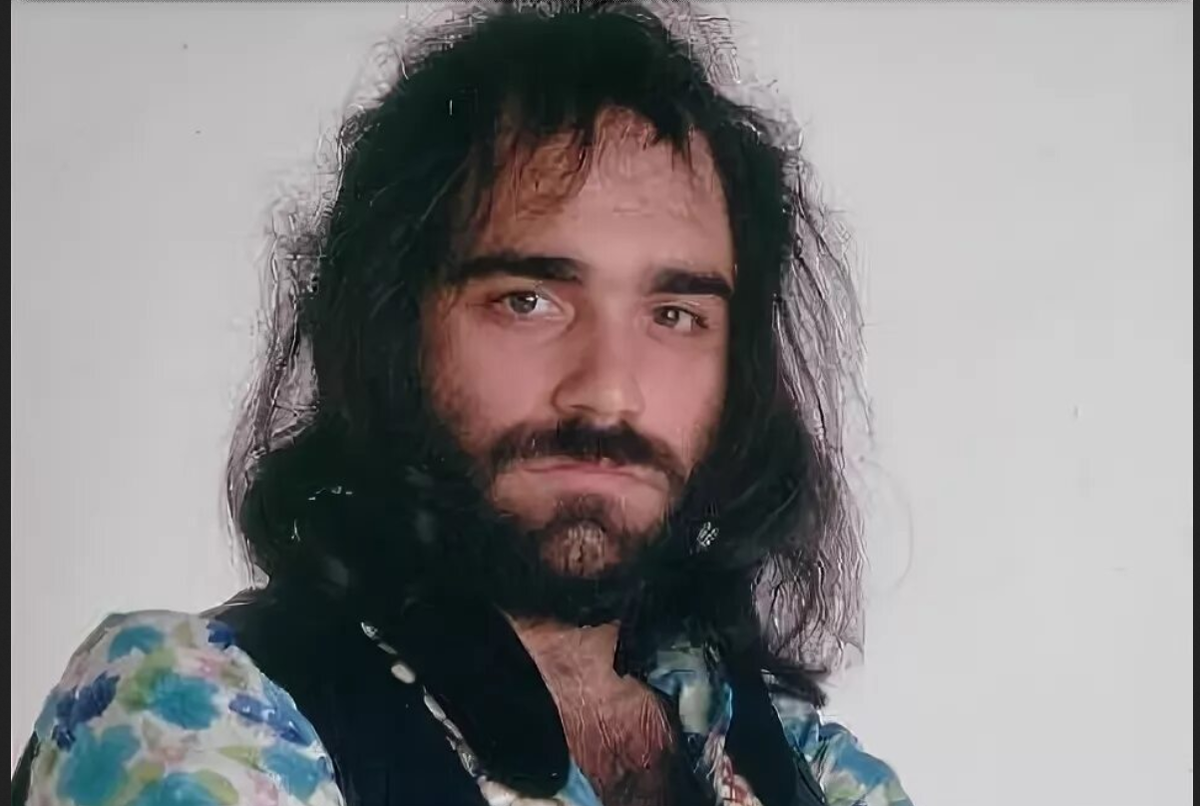 Демис Руссос. Фото из открытого источника в Яндексе