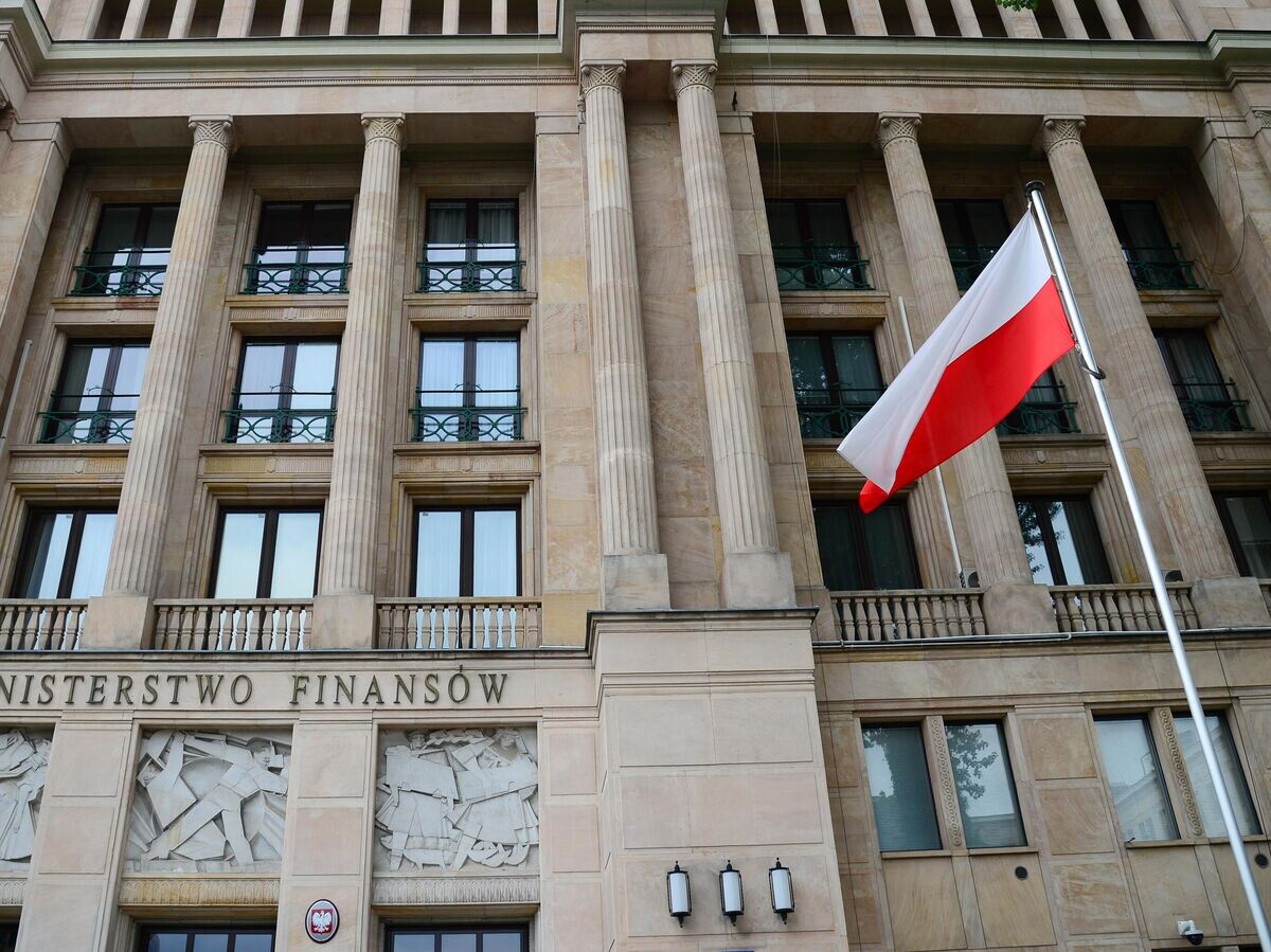    Здание министерства финансов Польши в Варшаве | © РИА Новости / Алексей Витвицкий