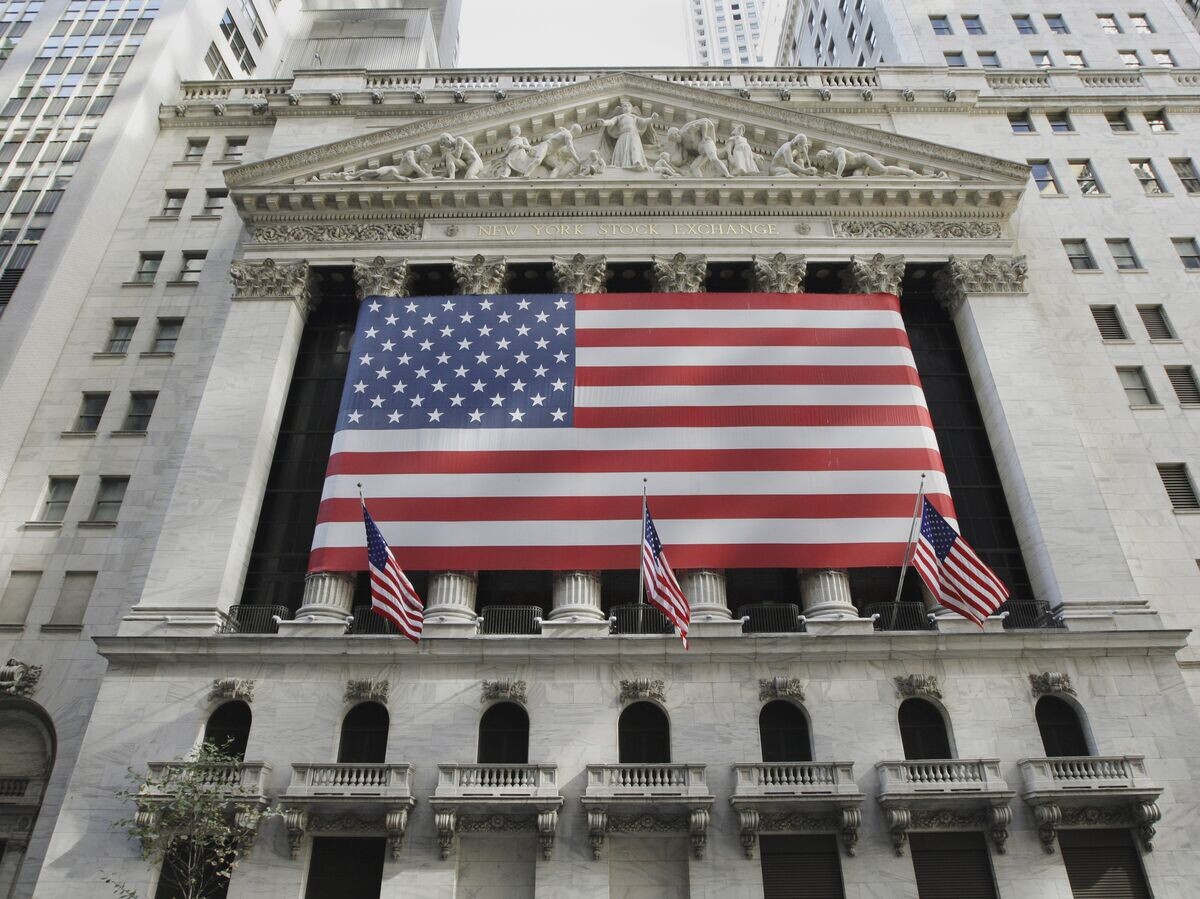    Здание Нью-Йоркской фондовой биржи© РИА Новости . Игорь Михалев