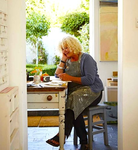 Жена художника