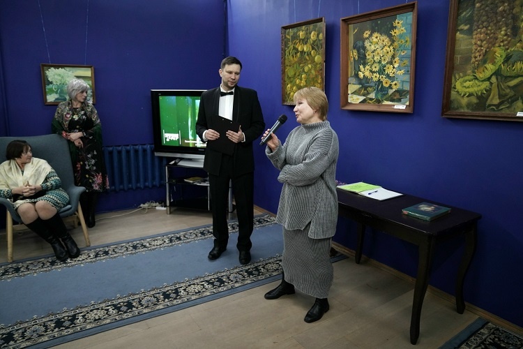    Фото сообщества Новошахтинского драматического театра во "ВКонтакте" Редактор