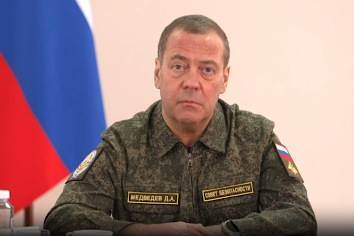    Заместитель председателя Совета безопасности РФ Дмитрий Медведев / Источник: Кадр из видео
