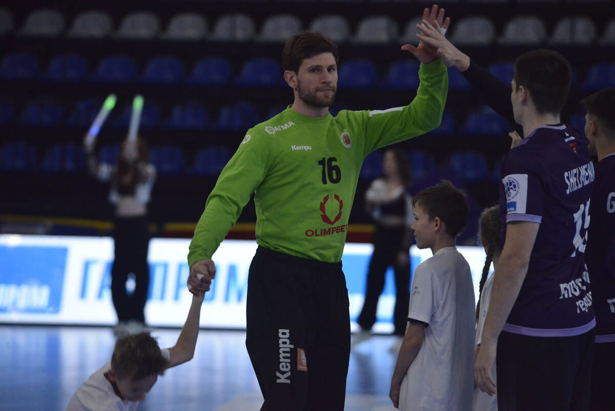    Артёму Грушко и его "медведям" нужны две победы подряд