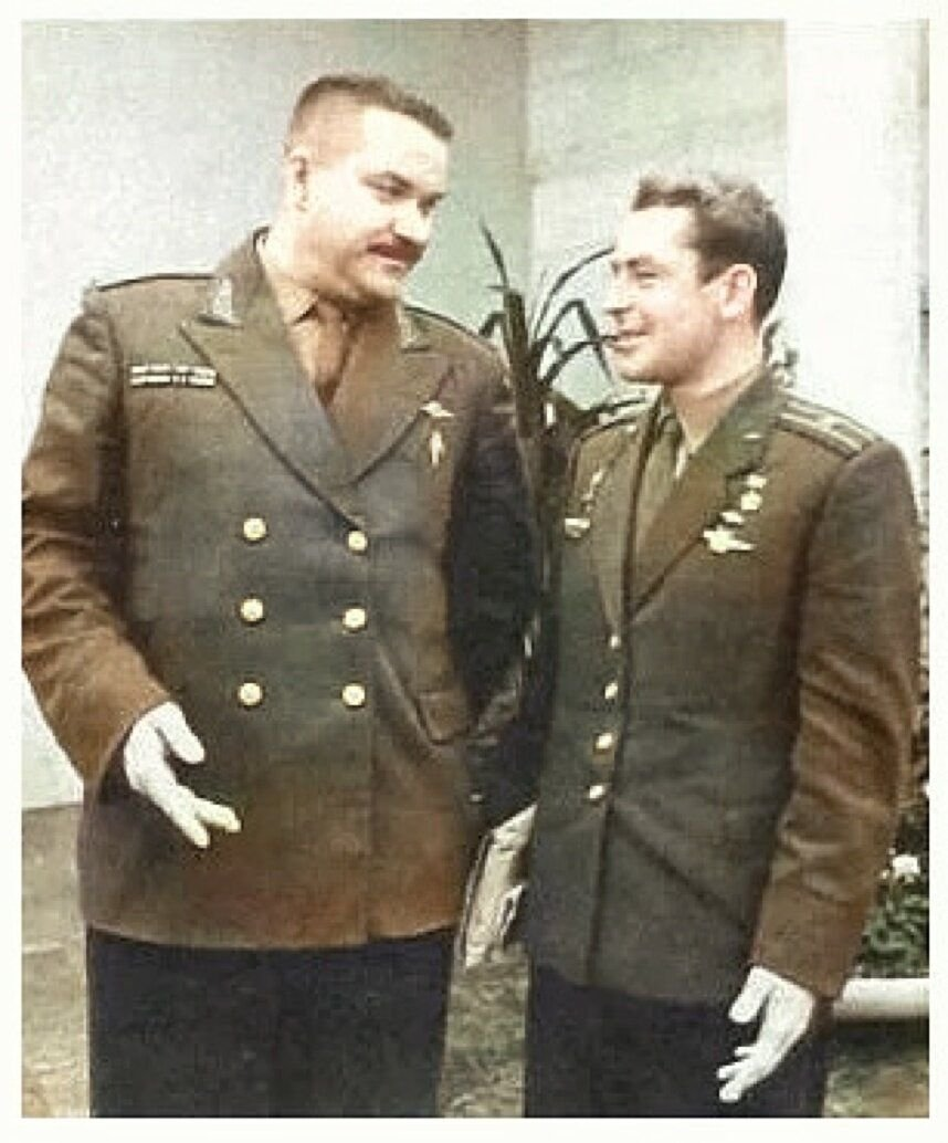 Генерал Карих и ещё один наш земляк - космонавт Титов