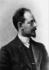 Книга составлена по материалам архива присяжного поверенного Григория Абрамовича Гольдберга и его жены Анны Наумовны Гольдберг (Гермонт).