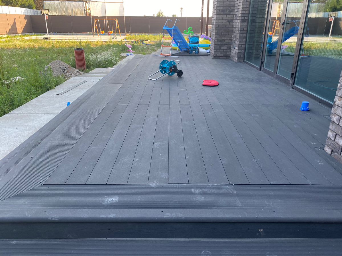 террасная доска вудвекс цвет "графит"