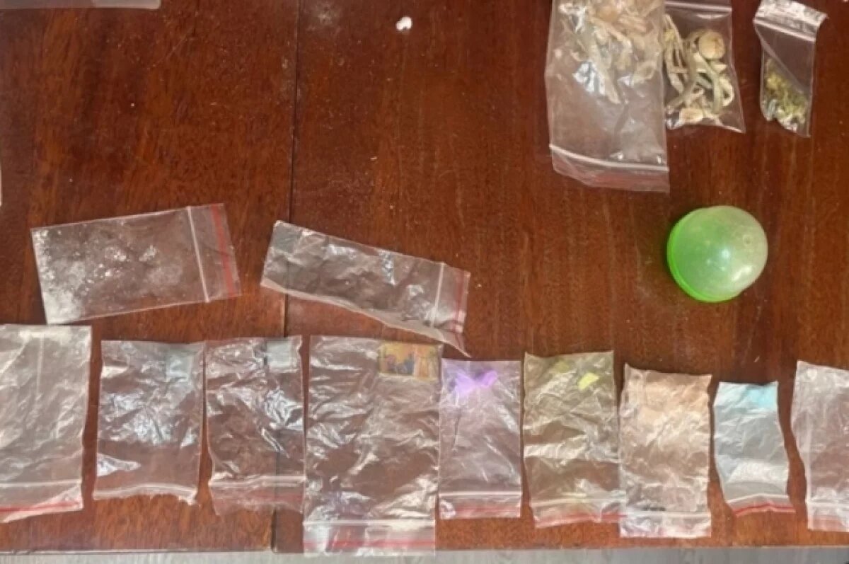    Полицейские задержали жителя КБР с крупной партией наркотиков