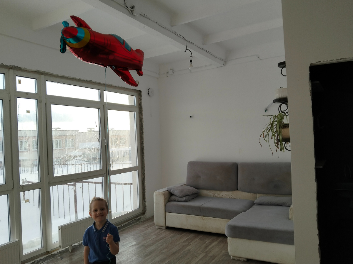 Шарик-самолет