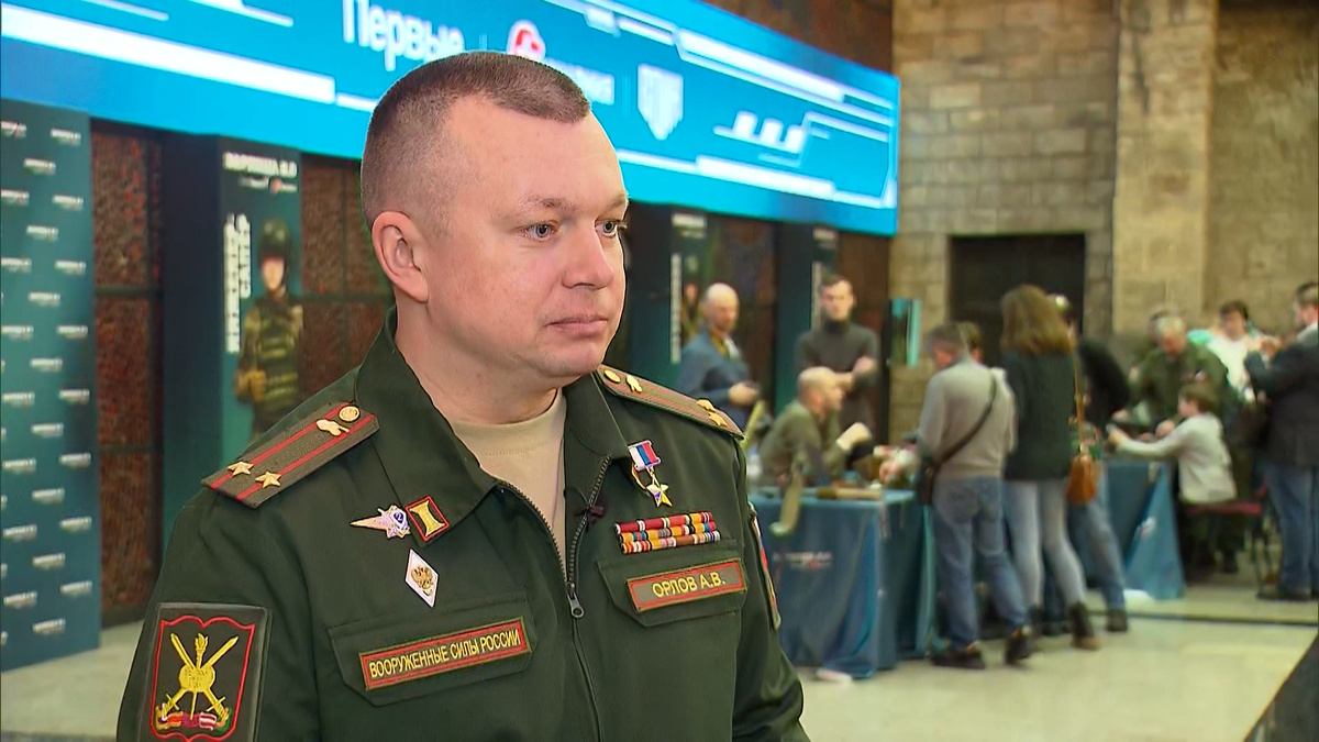    Герой России Артур Орлов
