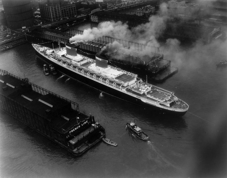 Лайнер "Шамлен"  фото из  rg.ru