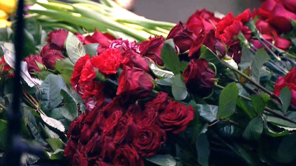    Виталий Чуркин, похороны, цветы, траур, прощание (без привязки)