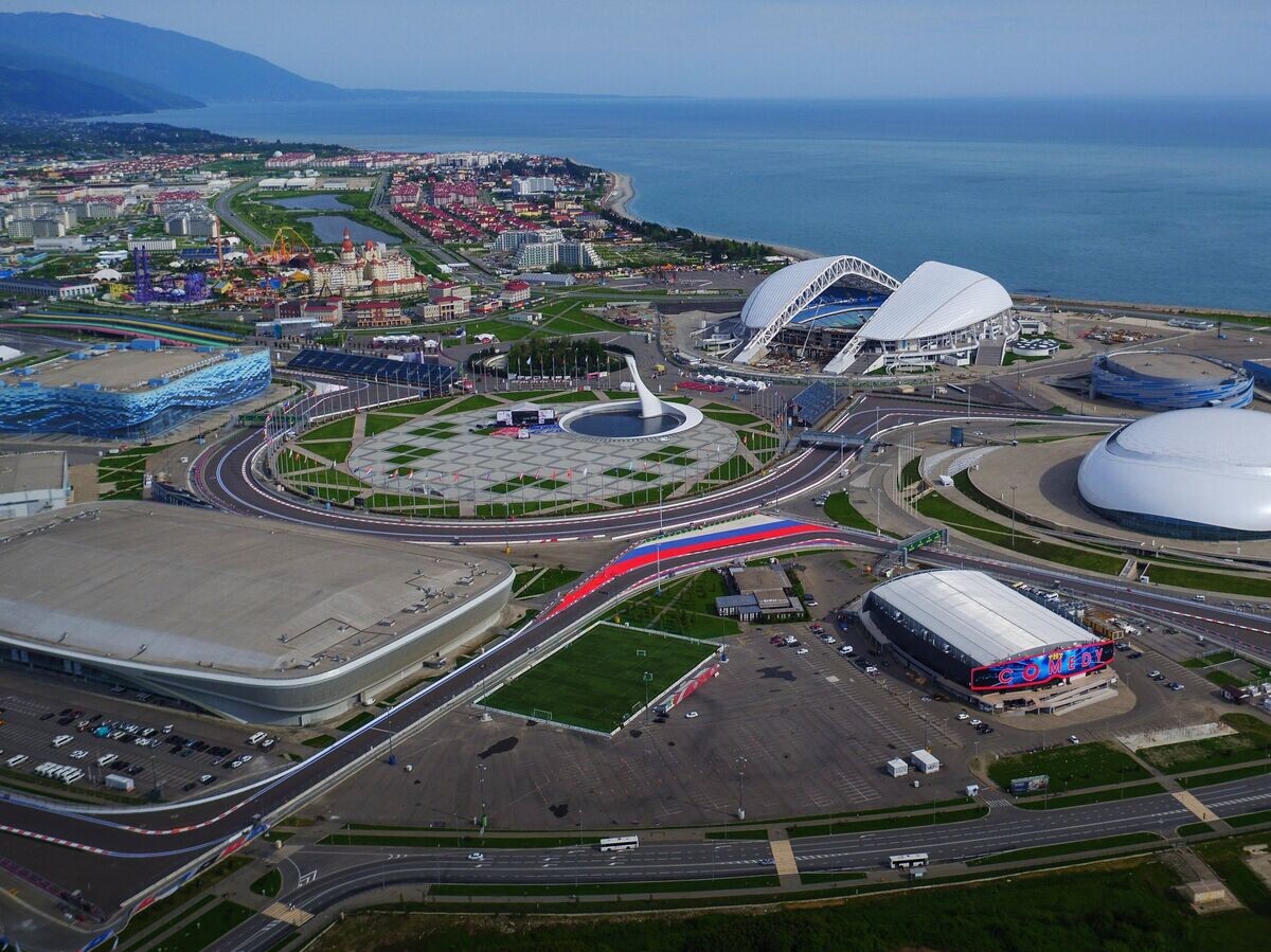    Вид на Олимпийский парк и "Сочи Автодром" | © РИА Новости / Алексей Куденко