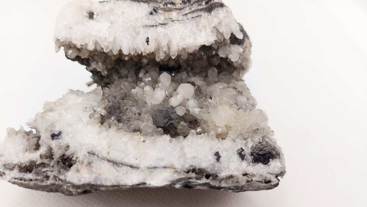 Галенит в кварц, Нижний Нагольчик